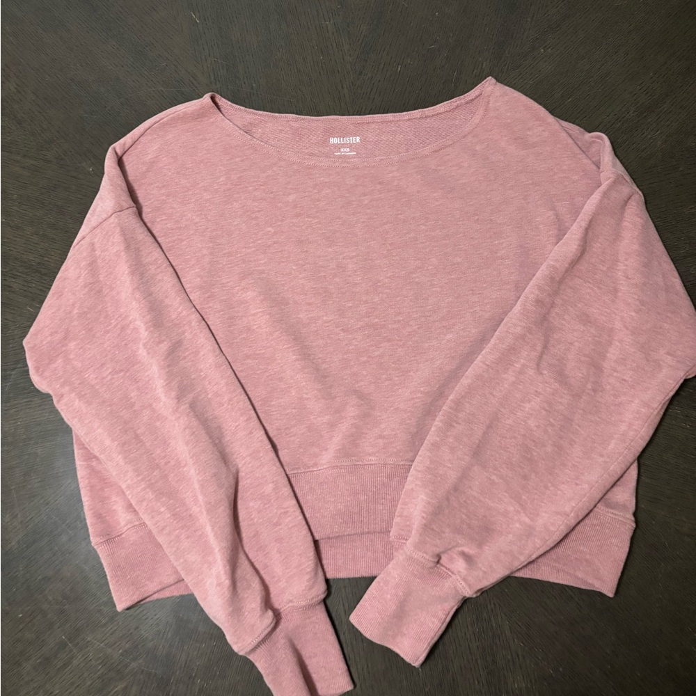 Hollister off shoulder crop sweatshirt XXS